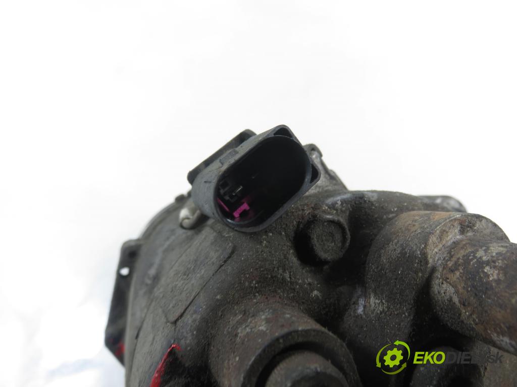 VW GOLF IV (1J1) HB 2000 85,00 1.9 TDI - AJM 1896,00 KOMPRESOR: klimatizácie  (Kompresor klimatizácie)