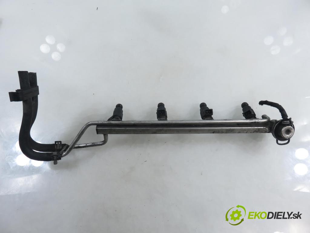 AUDI A3 (8L1) HB 2002 132,00 1.8 T 180 - AUQ 1781,00 Lišta vstrekovacia 06A906031BA ; 0280156061 (Vstrekovacia lišta)