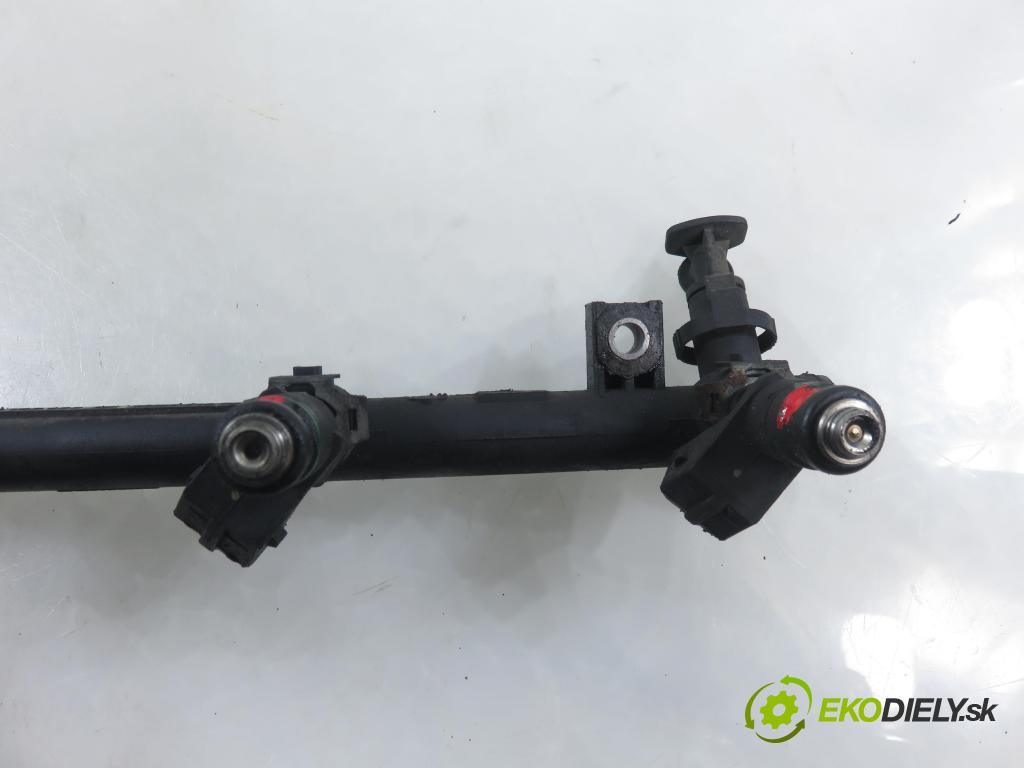 RENAULT GRAND SCENIC II (JM0/1_) MINIVAN 2004 99,00 2.0 135 - F4R 771 1998,00 Lišta vstrekovacia H028797 ; ITGM60 ; 7700112777 (Vstrekovacia lišta)