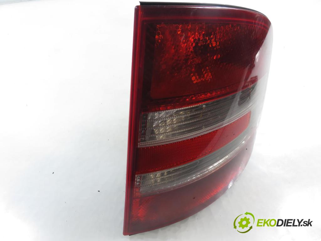 SKODA FABIA I (6Y2) SEDAN 2007 51,00 1.4 TDI - BNM 1422,00 Svetlo pravé zadné 6Y9945112D