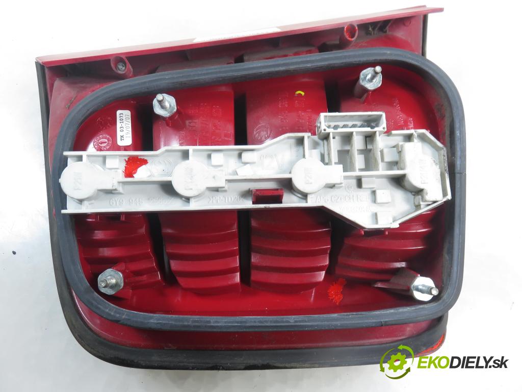 SKODA FABIA I (6Y2) SEDAN 2007 51,00 1.4 TDI - BNM 1422,00 Svetlo pravé zadné 6Y9945112D