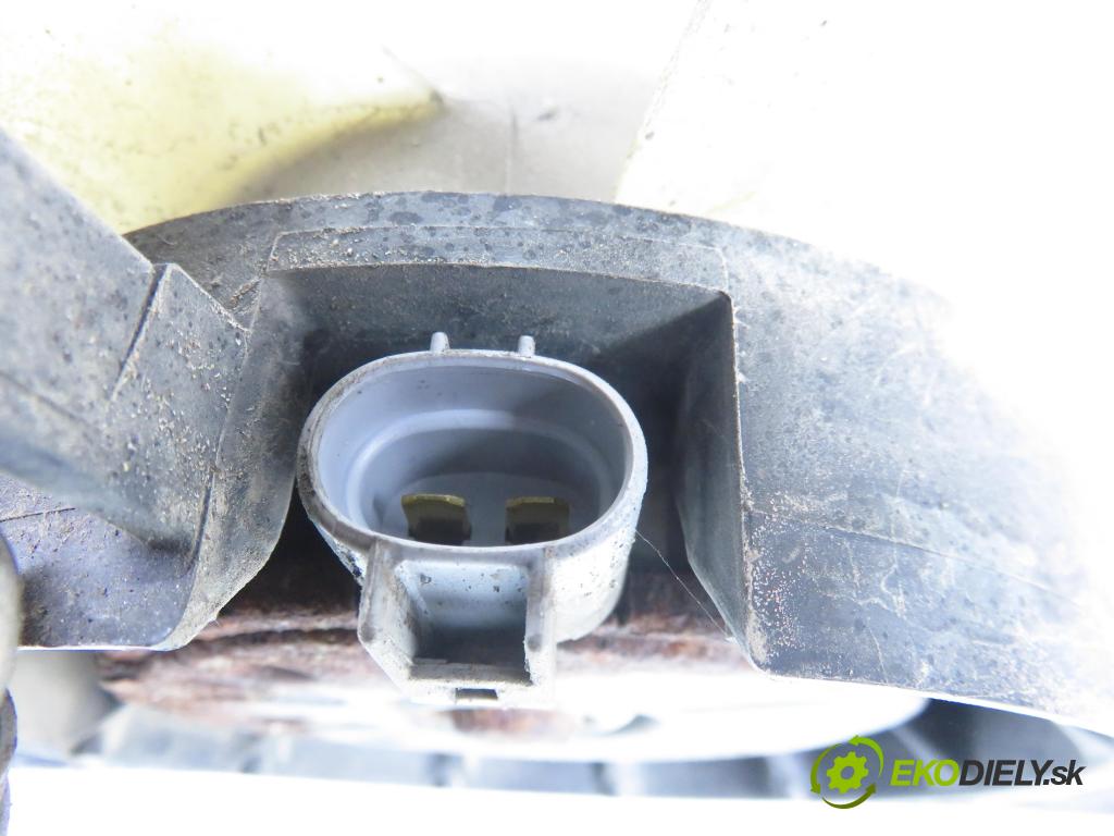 TOYOTA RAV 4 II (_A2_) SUV 2003 85,00 2.0 D-4D 4WD 116 - 1CD-FTV 1995,00 Ventilátor chladič vody 1227506201