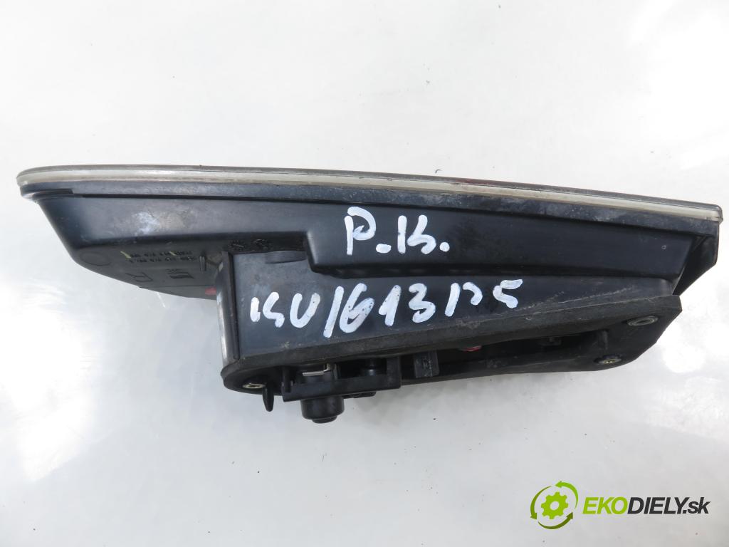 SEAT IBIZA III (6L1) HB 2003 55,00 1.4 TDI 75 - AMF 1422,00 Svetlo pravé zadné kufor 6L6945108