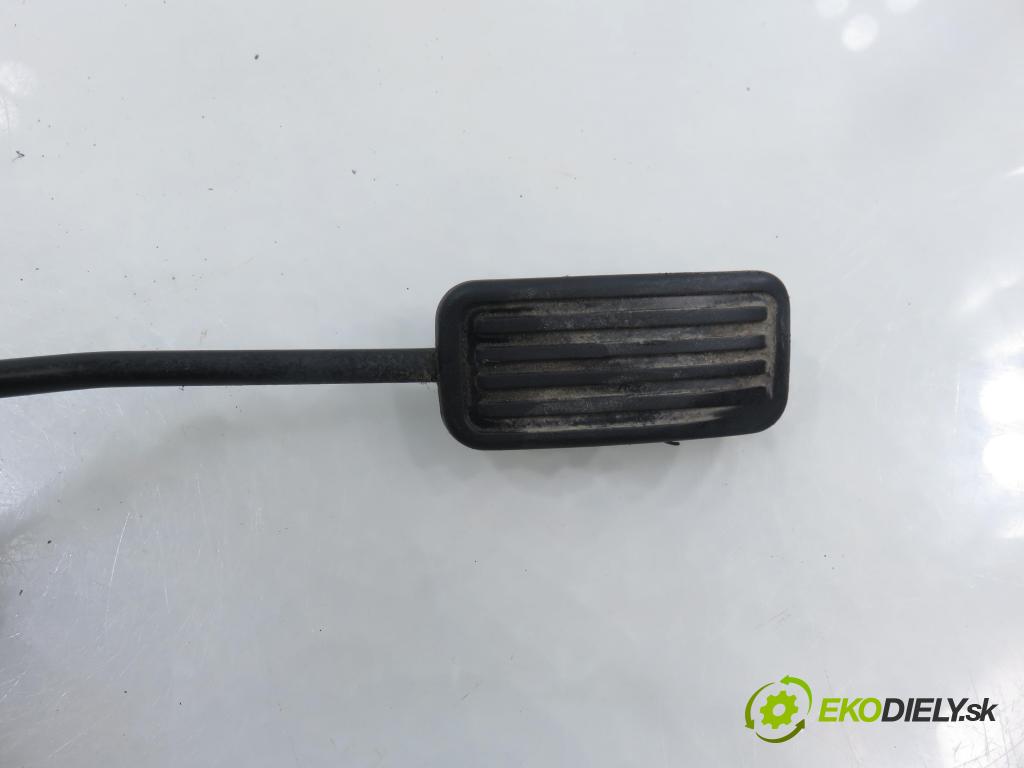 TOYOTA YARIS (_P1_) HB 2002 55,00 1.4 D-4D (NLP10_) - 1ND-TV 1364,00 Potenciometer plynu 7801052020 (Potenciometer plynového pedálu)