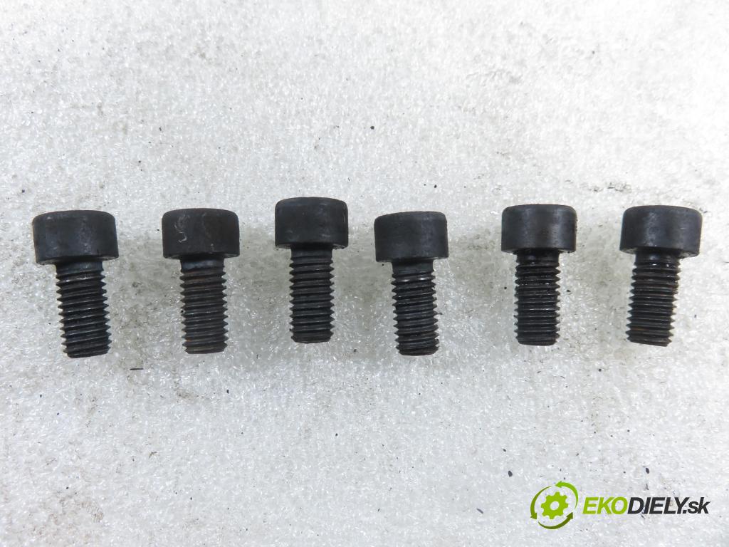 VW LT 28-46 II Platforma / podwozie (2DC, 2DF, 2DG, 2DL, 2DM) KABINA/PLATFORMA 1999 75,00 2.5 TDI - AHD 2461,00 Koleso dvojvrstvové 074105266D ; 074141032