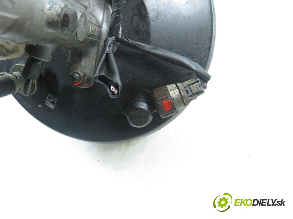 TOYOTA RAV 4 II (_A2_) SUV 2003 85,00 2.0 D-4D 4WD 116 - 1CD-FTV 1995,00 Posilovač 13101011260 (Servočerpadlo)