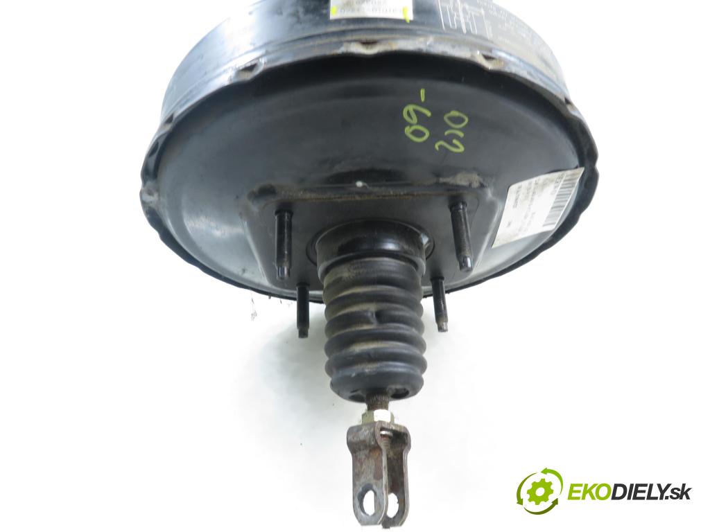 TOYOTA RAV 4 II (_A2_) SUV 2003 85,00 2.0 D-4D 4WD 116 - 1CD-FTV 1995,00 Posilovač 13101011260 (Servočerpadlo)