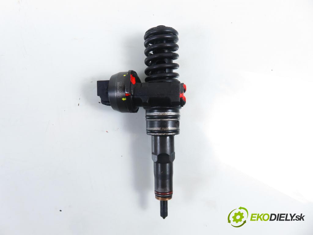 AUDI A6 Avant (4B5, C5) KOMBI 2005 96,00 1.9 TDI - AVF 1896,00 Vstrekovač 038130073BA ; 0414720216 (Vstrekovač paliva)