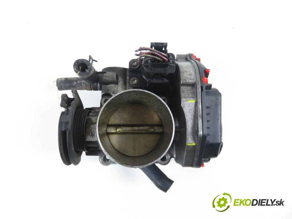 AUDI A3 (8L1) HB 1996 92,00 1.8 - AGN 1781,00 Škrtiaca klapka 06A133064J (Škrtiaca klapka)