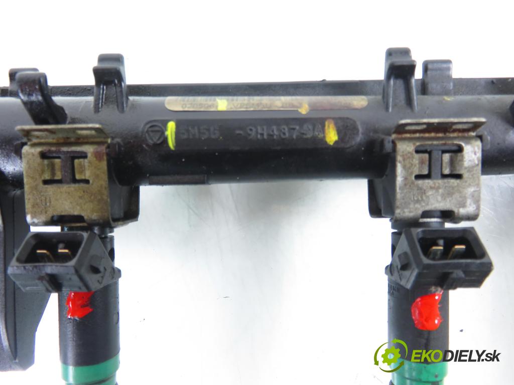 FORD FOCUS II sedan (DB_, FCH, DH) SEDAN 2006 74,00 1.6 - SHDB 1596,00 lišta vstřikovací 98MFBC ; 5M5G9H487BA ; VP5M5UBB (Vstřikovací lišta)