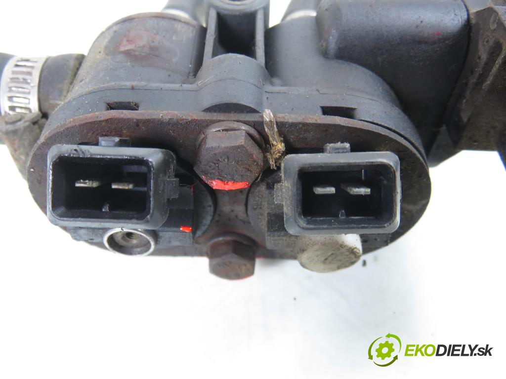 SUBARU FORESTER (SG_) KOMBI 2006 92,00 2.0 AWD 125 - EJ201 1994,00 Lišta vstrekovacia LPG 67R010233
