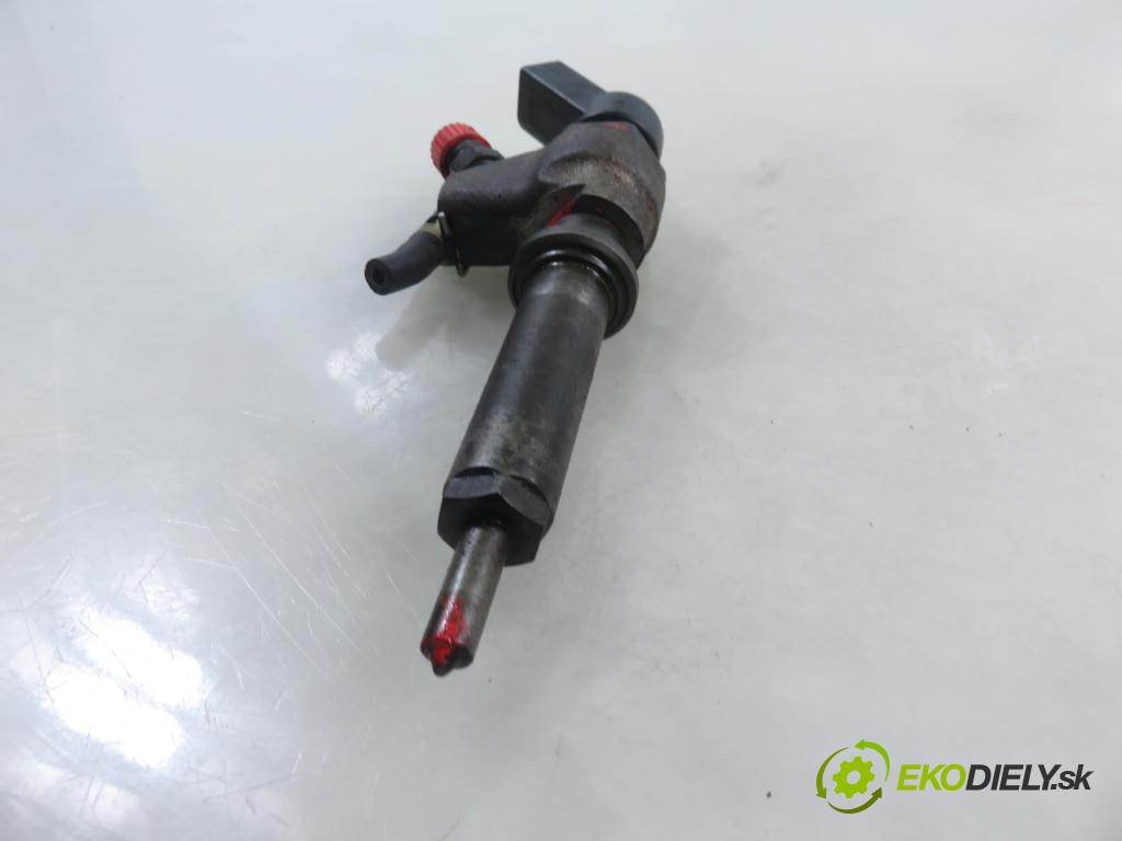 PEUGEOT PARTNER Combispace (5F) KOMBIVAN 2004 66,00 2.0 HDI - RHY (DW10TD) 1997,00 vstrekovač 9652173780 (Vstrekovač paliva)