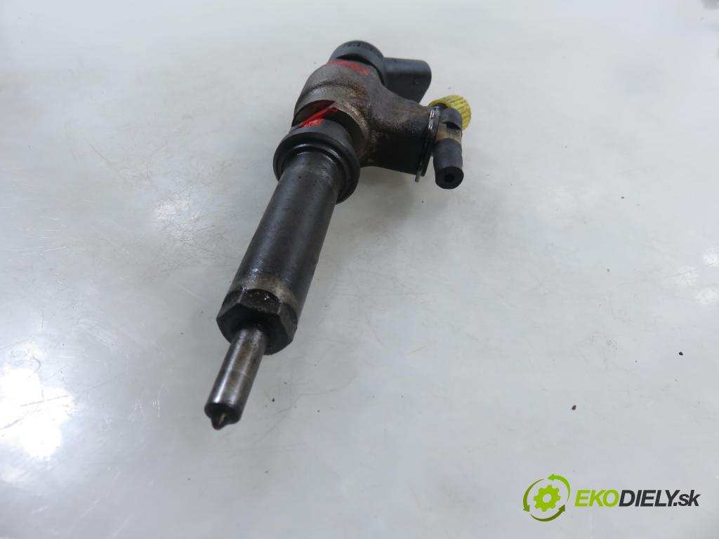 PEUGEOT PARTNER Combispace (5F) KOMBIVAN 2004 66,00 2.0 HDI - RHY (DW10TD) 1997,00 vstrekovač 9652173780 (Vstrekovač paliva)