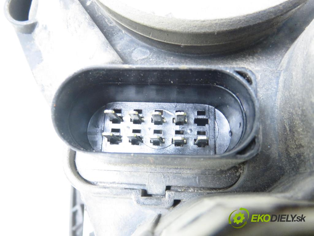 VW POLO (9N_) HB 2004 55,00 1.4 TDI PD 75 - AMF 1422,00 Svetlo LP