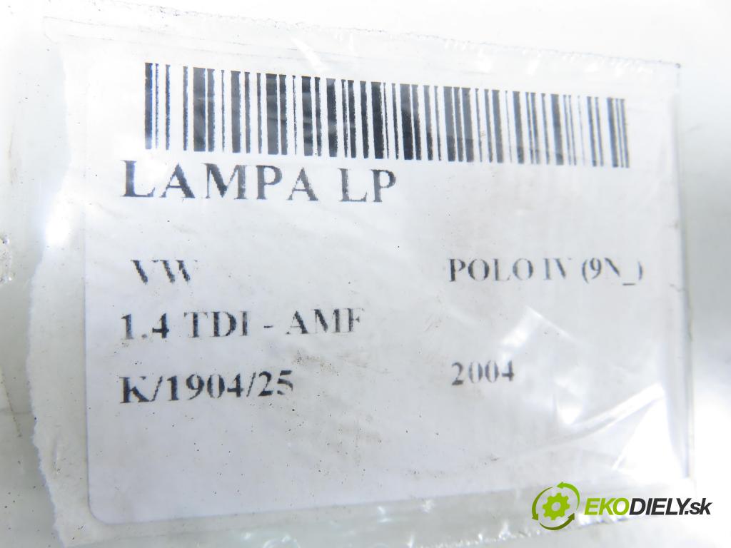 VW POLO (9N_) HB 2004 55,00 1.4 TDI PD 75 - AMF 1422,00 Svetlo LP