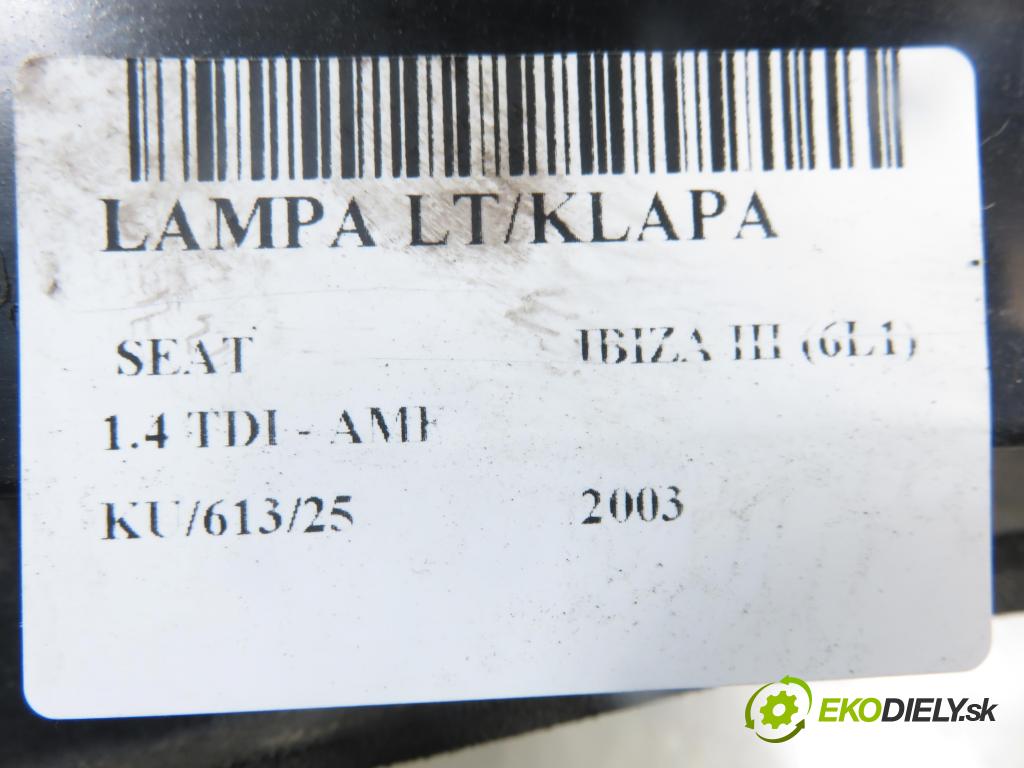 SEAT IBIZA III (6L1) HB 2003 55,00 1.4 TDI 75 - AMF 1422,00 Svetlo ľavé zadné kufor 6L6945107