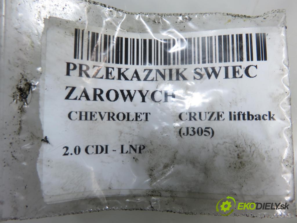 CHEVROLET CRUZE liftback (J305) HB 2012 120,00 2.0 Dsl - LNP 1998,00 Lišta JÚN: 