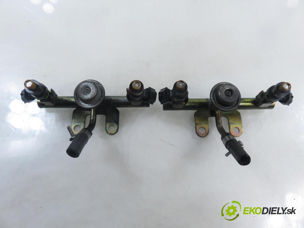 SUBARU FORESTER (SG_) KOMBI 2006 92,00 2.0 AWD 125 - EJ201 1994,00 lišta vstřikovací FBYCG50 (Vstřikovací lišta)