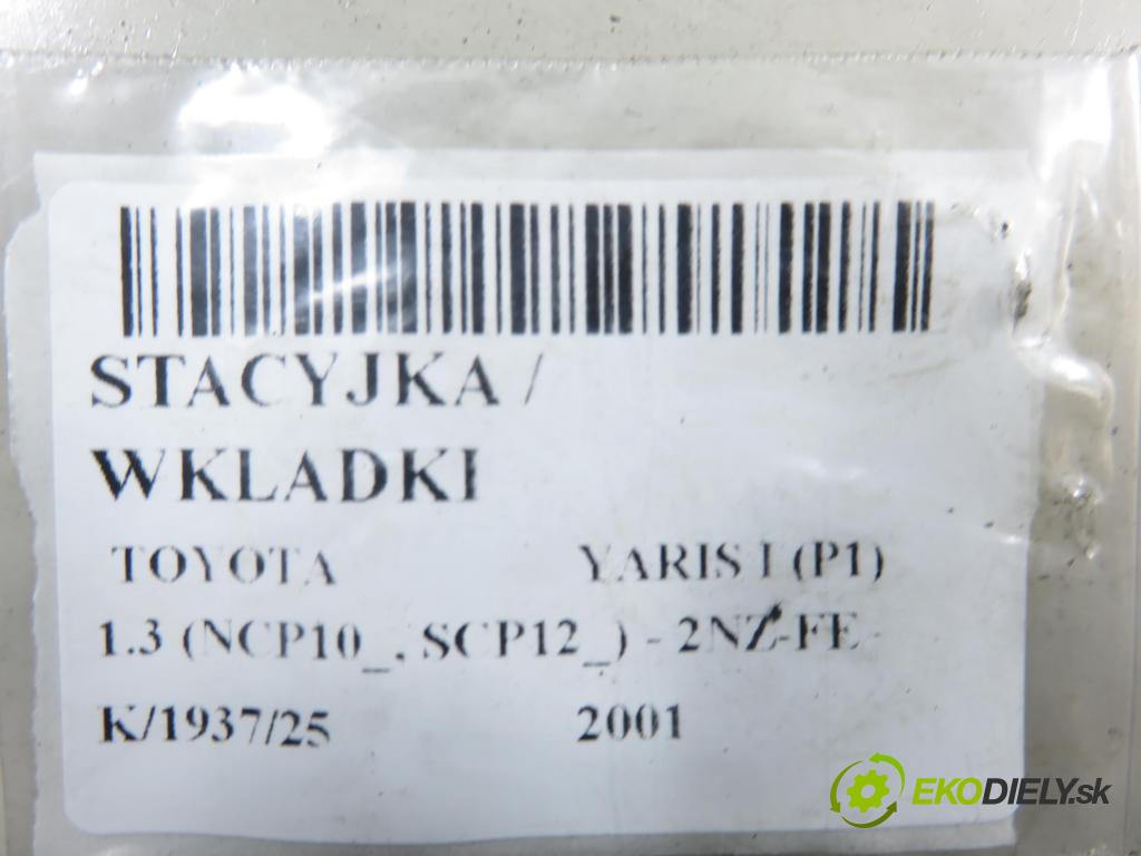 TOYOTA YARIS (_P1_) HB 2001 63,00 1.3 VVTi 86 - 2NZ-FE 1299,00 spinačka / zámky 450200D01