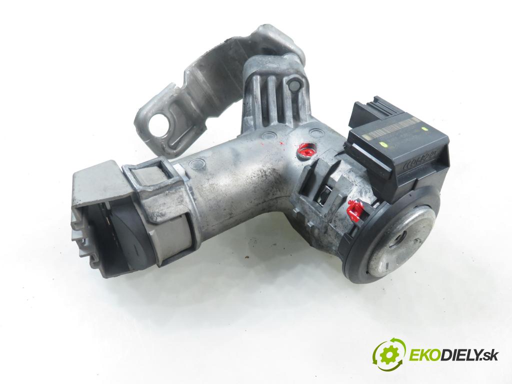 FORD FIESTA VI (CB1,CCN) HB 2011 51,00 1.4 TDCi - KVJA 1399,00 spinačka 8A6T15607AB (Spínacia skrinka)