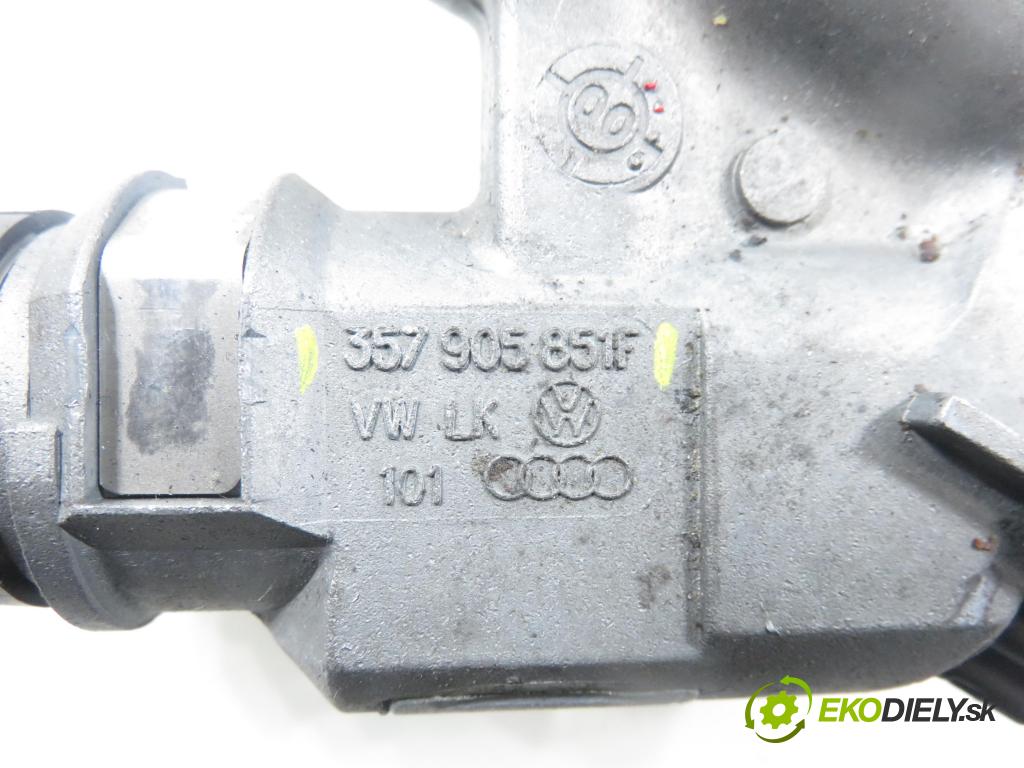 VW POLO (6N2) HB 2000 37,00 1.0 MPI 50 - AUC 999,00 spinačka / zámky 357905851F
