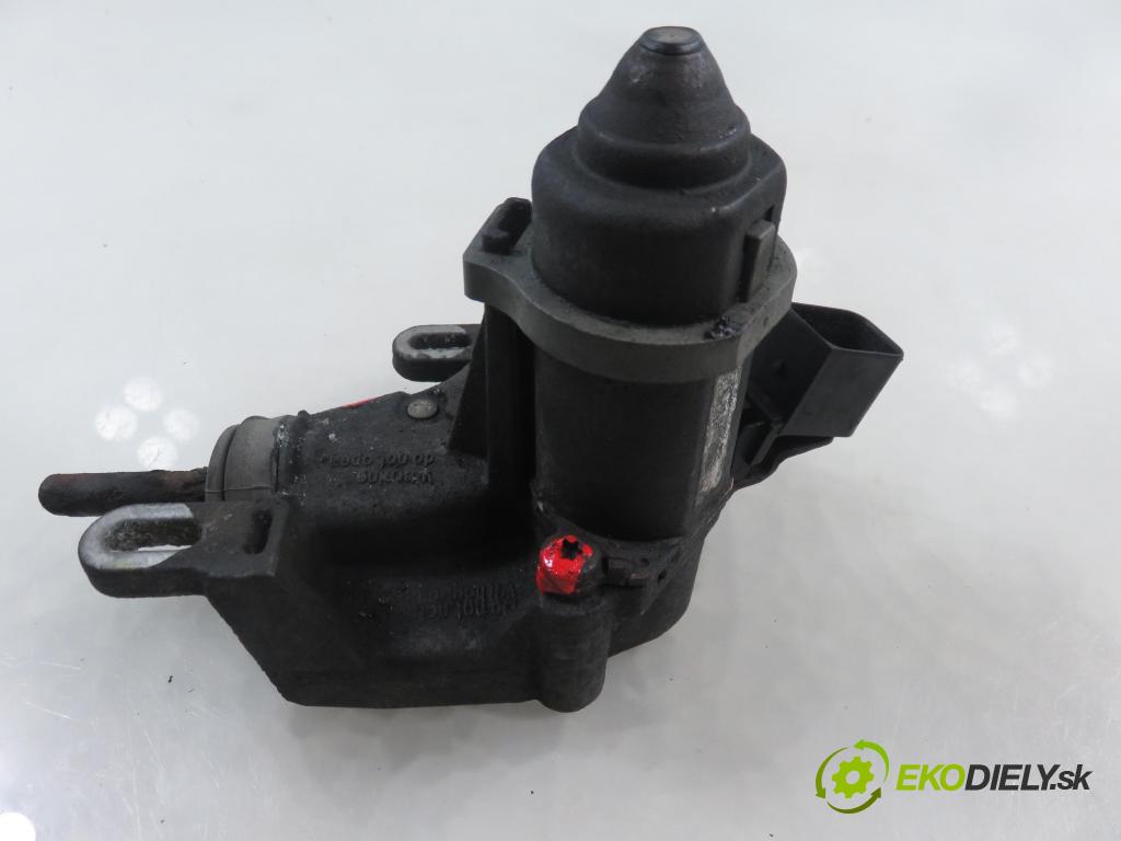 SMART FORTWO Coupe (450) HB 2004 45,00 0.7 (450.352, 450.332) - M 160.920 698,00 SPOJKA: 0003226V016