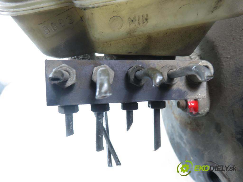 VW TRANSPORTER IV Platforma / podwozie (70E, 70L, 70M, 7DE, 7DL KABINA/PLATFORMA 1993 57,00 2.4 D 78 - AAB 2370,00 posilovač 701612101A ; 3775251024 (Servočerpadlo)