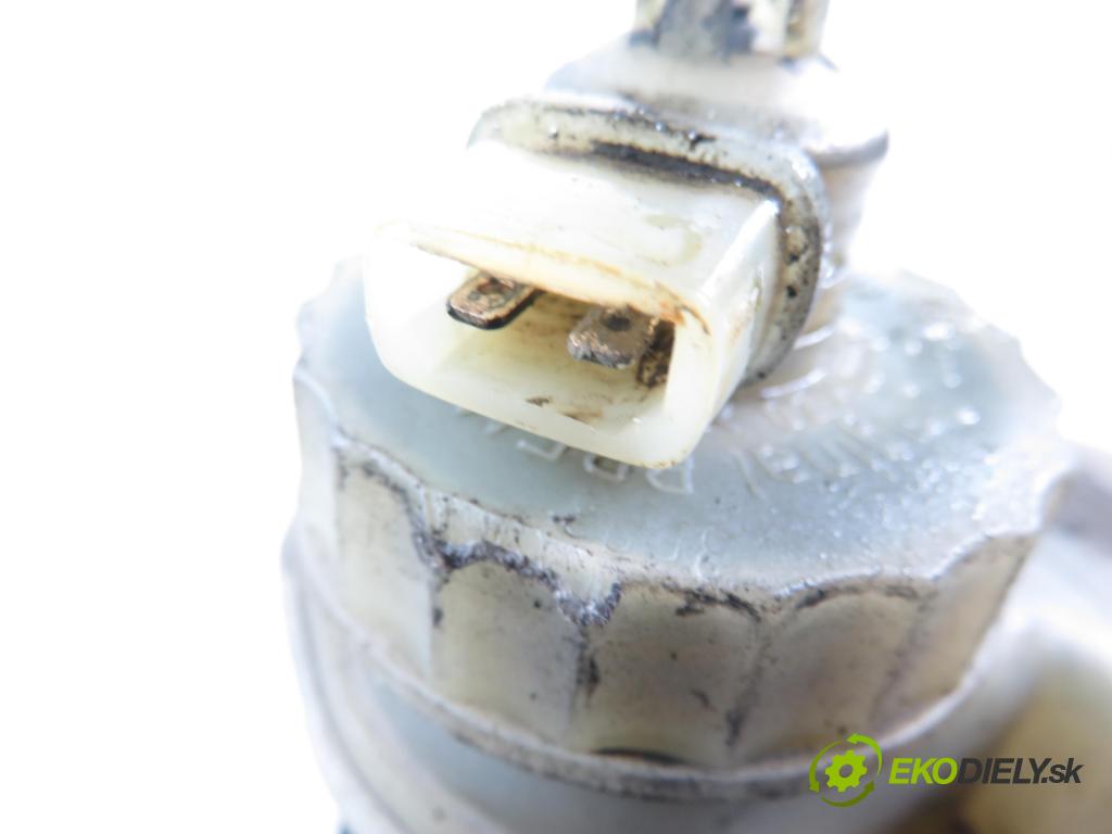 VW TRANSPORTER IV Platforma / podwozie (70E, 70L, 70M, 7DE, 7DL KABINA/PLATFORMA 1993 57,00 2.4 D 78 - AAB 2370,00 posilovač 701612101A ; 3775251024 (Servočerpadlo)