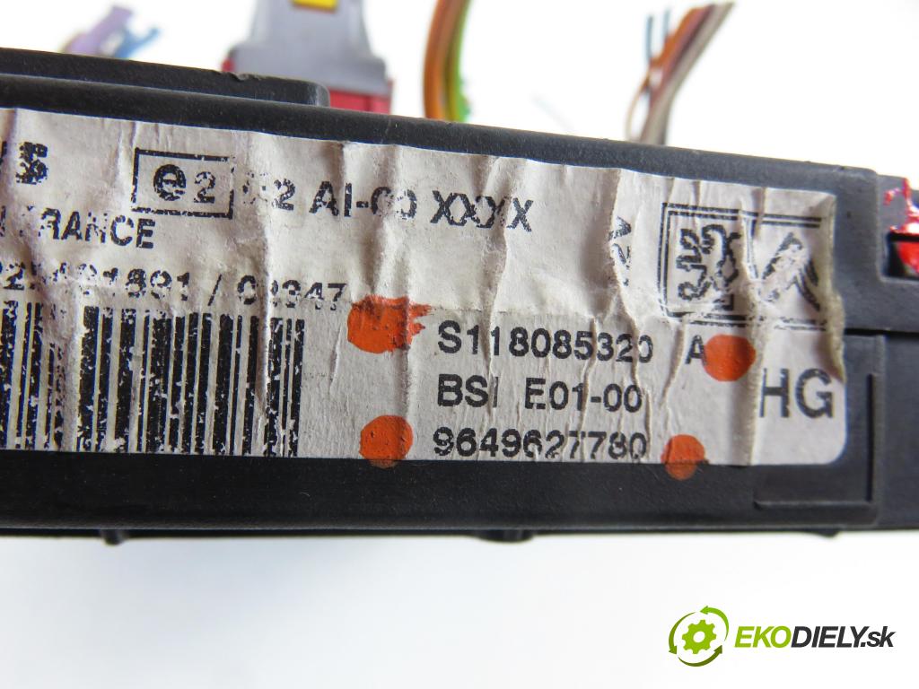 PEUGEOT PARTNER Combispace (5F) KOMBIVAN 2003 66,00 2.0 HDI - RHY (DW10TD) 1997,00 MODUL BSI S118085320A ; 9649627780