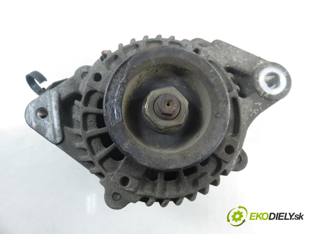 TOYOTA YARIS (_P1_) HB 2001 63,00 1.3 VVTi 86 - 2NZ-FE 1299,00 Alternátor 2706021010 (Alternátor)