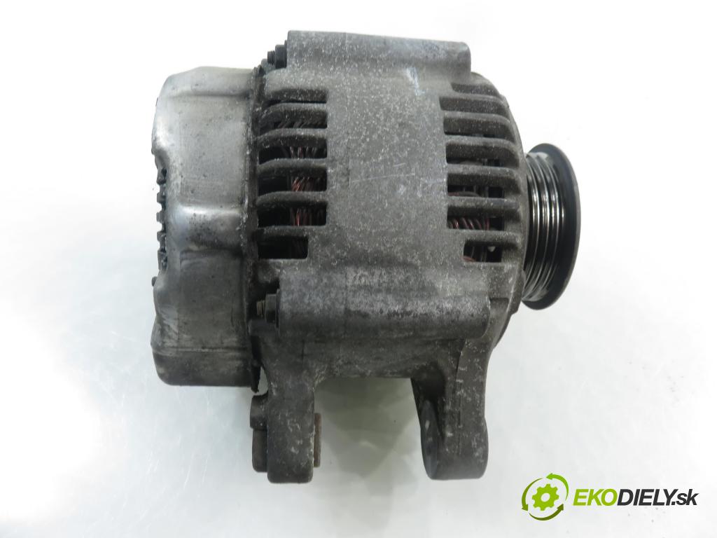 TOYOTA YARIS (_P1_) HB 2001 63,00 1.3 VVTi 86 - 2NZ-FE 1299,00 Alternátor 2706021010 (Alternátor)