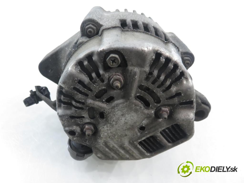 TOYOTA YARIS (_P1_) HB 2001 63,00 1.3 VVTi 86 - 2NZ-FE 1299,00 Alternátor 2706021010 (Alternátor)