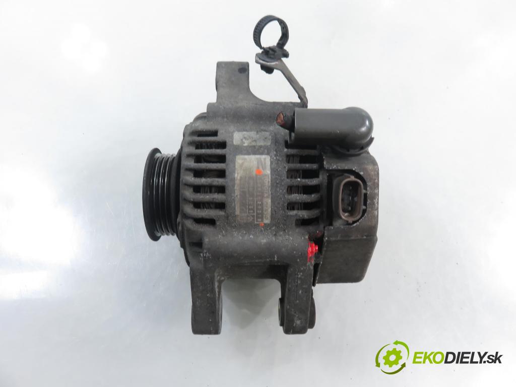 TOYOTA YARIS (_P1_) HB 2001 63,00 1.3 VVTi 86 - 2NZ-FE 1299,00 Alternátor 2706021010 (Alternátor)