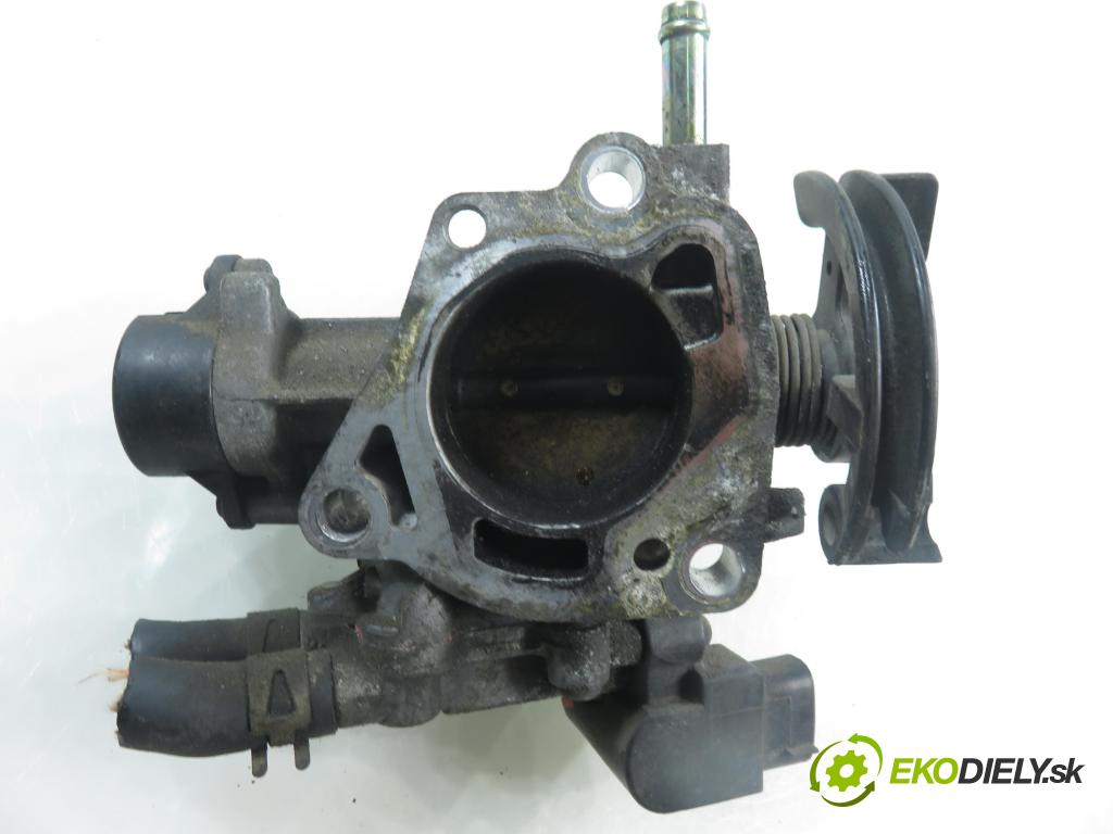 TOYOTA YARIS (_P1_) HB 2001 63,00 1.3 VVTi 86 - 2NZ-FE 1299,00 Škrtiaca klapka 8945220130 ; 1985001071 (Škrtiaca klapka)