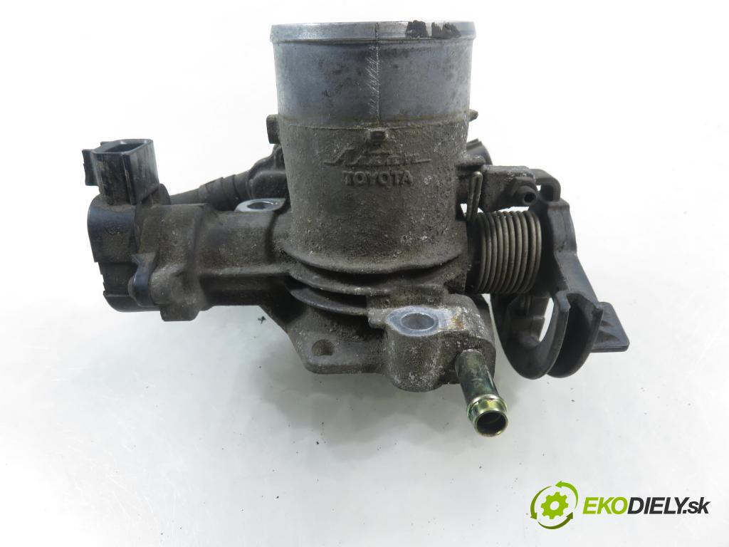 TOYOTA YARIS (_P1_) HB 2001 63,00 1.3 VVTi 86 - 2NZ-FE 1299,00 Škrtiaca klapka 8945220130 ; 1985001071 (Škrtiaca klapka)