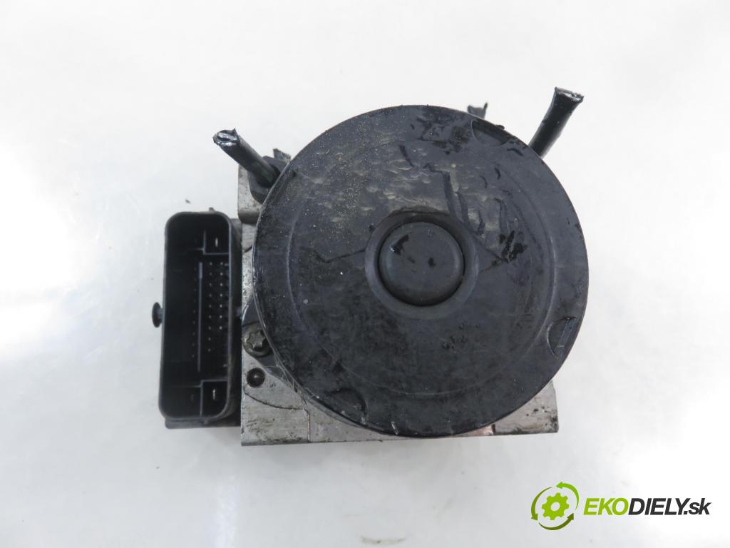 VW POLO (9N_) HB 2004 55,00 1.4 TDI PD 75 - AMF 1422,00 Pumpa ABS 0265800363 ; 6Q0907379AA (Pumpa ABS)