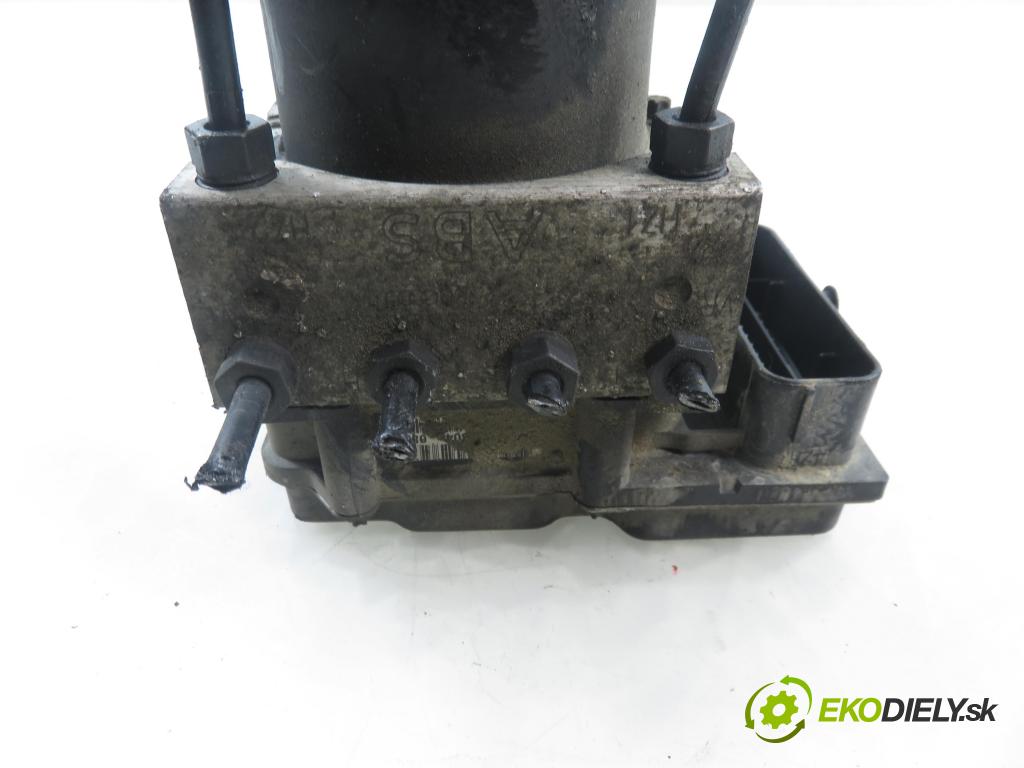 VW POLO (9N_) HB 2004 55,00 1.4 TDI PD 75 - AMF 1422,00 Pumpa ABS 0265800363 ; 6Q0907379AA (Pumpa ABS)