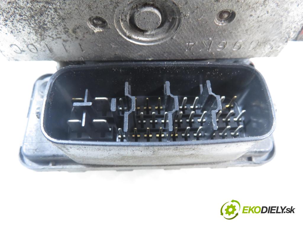 TOYOTA YARIS (_P1_) HB 2001 63,00 1.3 VVTi 86 - 2NZ-FE 1299,00 Pumpa ABS 4451052220 ; 122400130 ; 8954152110 (Pumpa ABS)