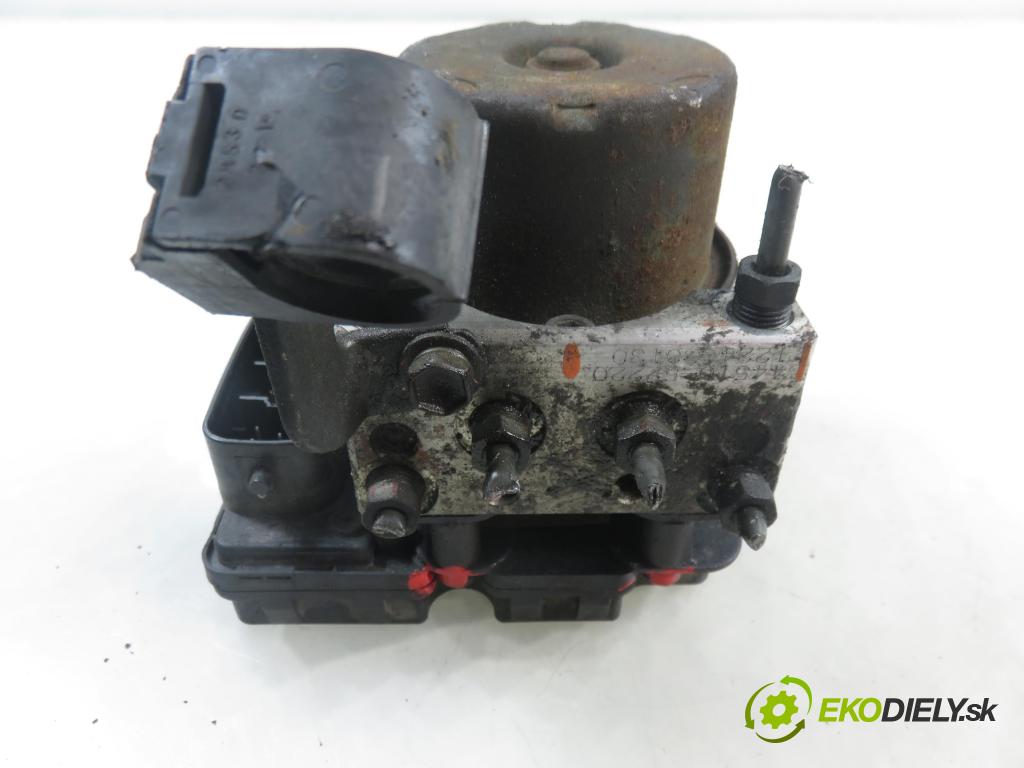TOYOTA YARIS (_P1_) HB 2001 63,00 1.3 VVTi 86 - 2NZ-FE 1299,00 Pumpa ABS 4451052220 ; 122400130 ; 8954152110 (Pumpa ABS)