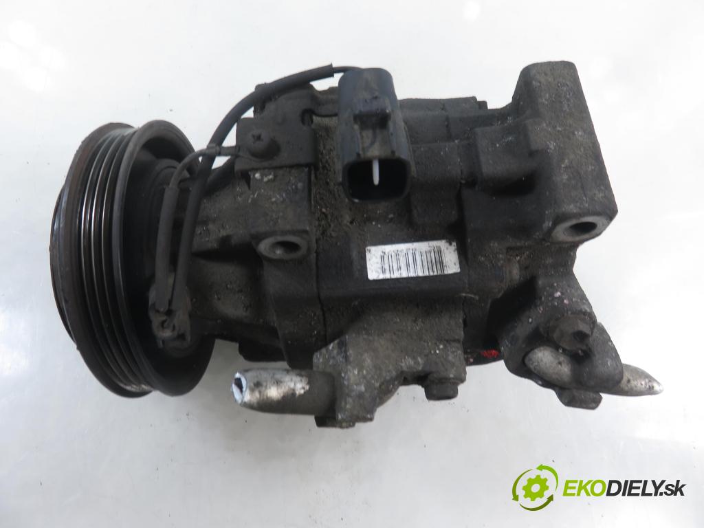 TOYOTA YARIS (_P1_) HB 2001 63,00 1.3 VVTi 86 - 2NZ-FE 1299,00 KOMPRESOR: klimatizácie 4472206067 (Kompresor klimatizácie)