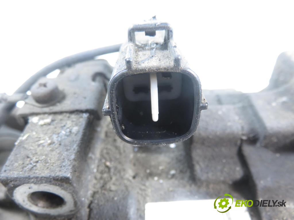 TOYOTA YARIS (_P1_) HB 2001 63,00 1.3 VVTi 86 - 2NZ-FE 1299,00 KOMPRESOR: klimatizácie 4472206067 (Kompresor klimatizácie)