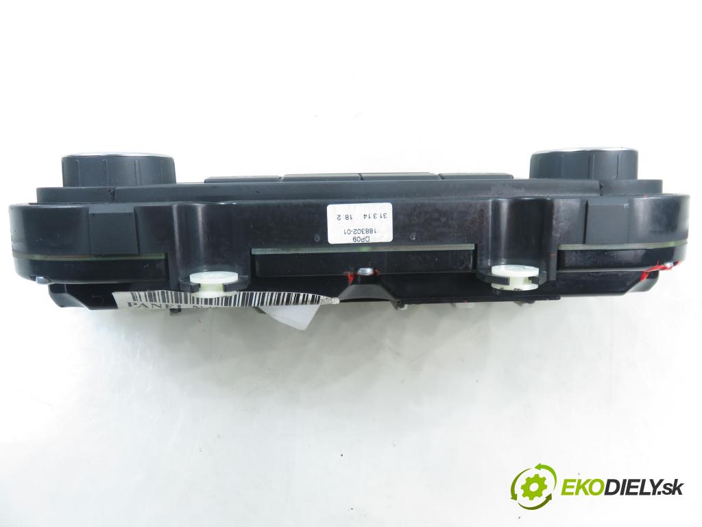 VW TIGUAN (5N_) SUV 2014 130,00 2.0 TDI 4motion - CFGC 1968,00 Panel kúrenia KLIMATRONIK 5K0907044GK ; 5HB00974691