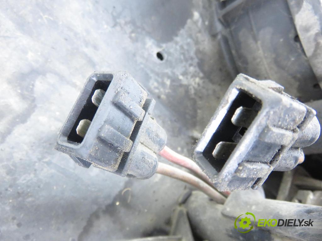 VW TRANSPORTER IV Skrzynia (70XA) KABINA/PLATFORMA 1994 55,00 2.4 D - AJA 2370,00 Ventilátor chladič vody 701121207B ; 701121205D