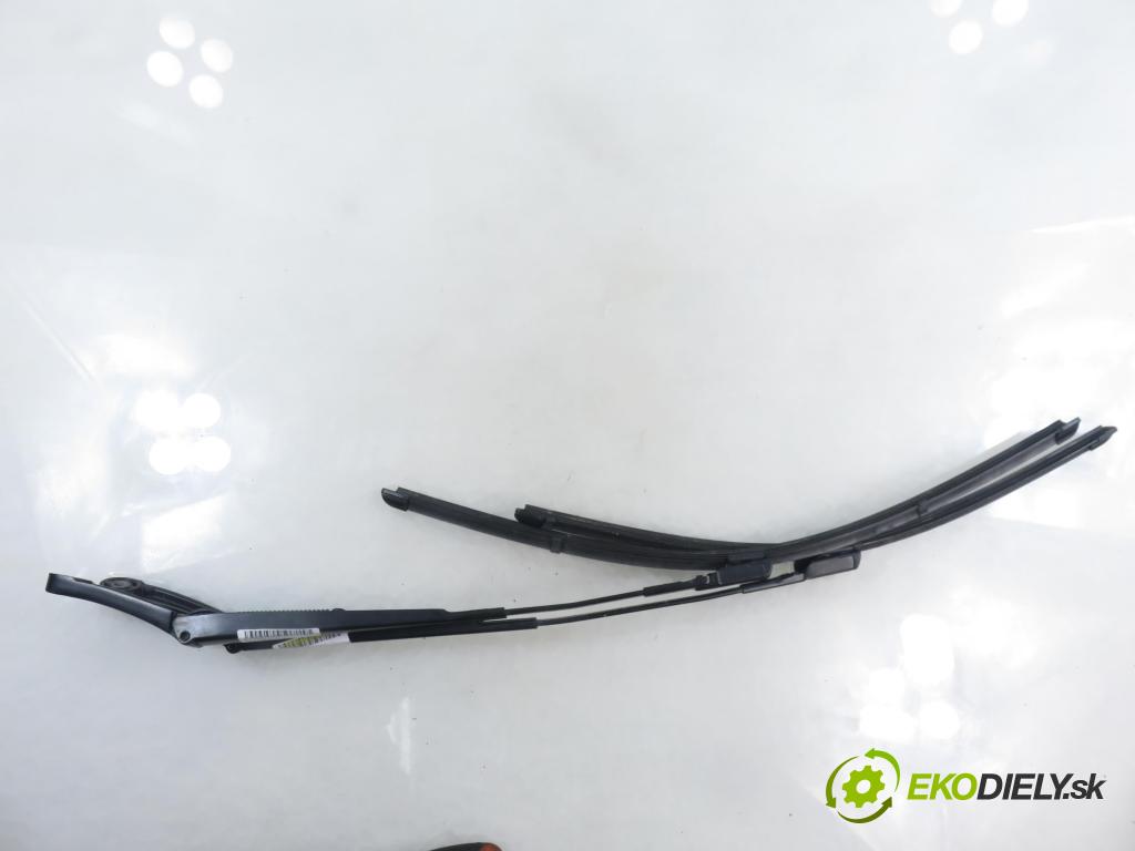 VW TIGUAN (5N_) SUV 2014 130,00 2.0 TDI 4motion - CFGC 1968,00 RAMENO: stierače LP 5N1955409 ; 5N1955410