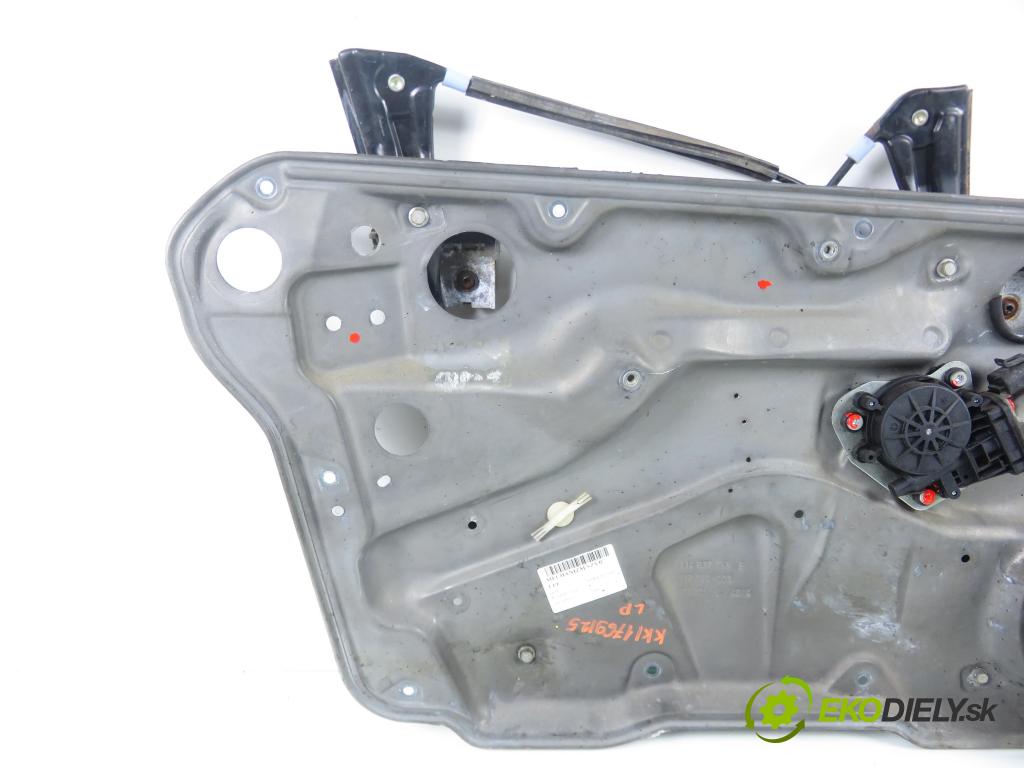 VW GOLF IV (1J1) HB 2001 96,00 1.9 TDI - ASZ 1896,00 Mechanizmus okien 1J4837755F