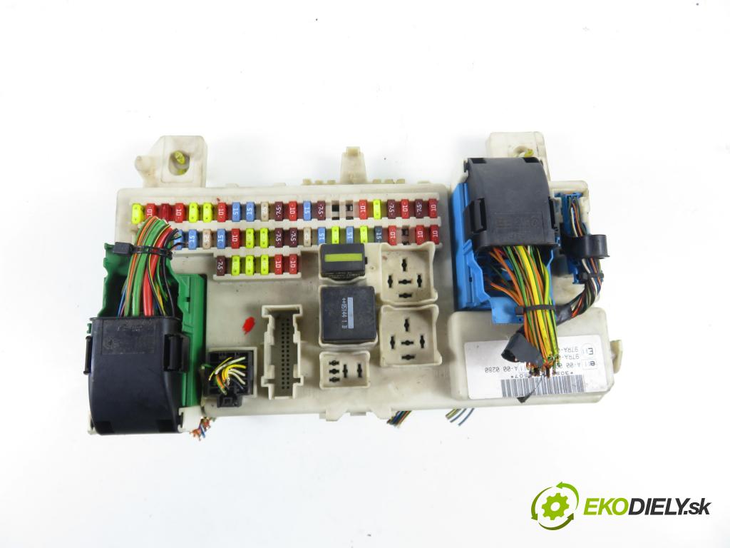FORD FOCUS II (DA_, HCP) HB 2005 85,00 1.6 Ti - HXDA 1596,00 MODUL BSI 4M5T14A073DF
