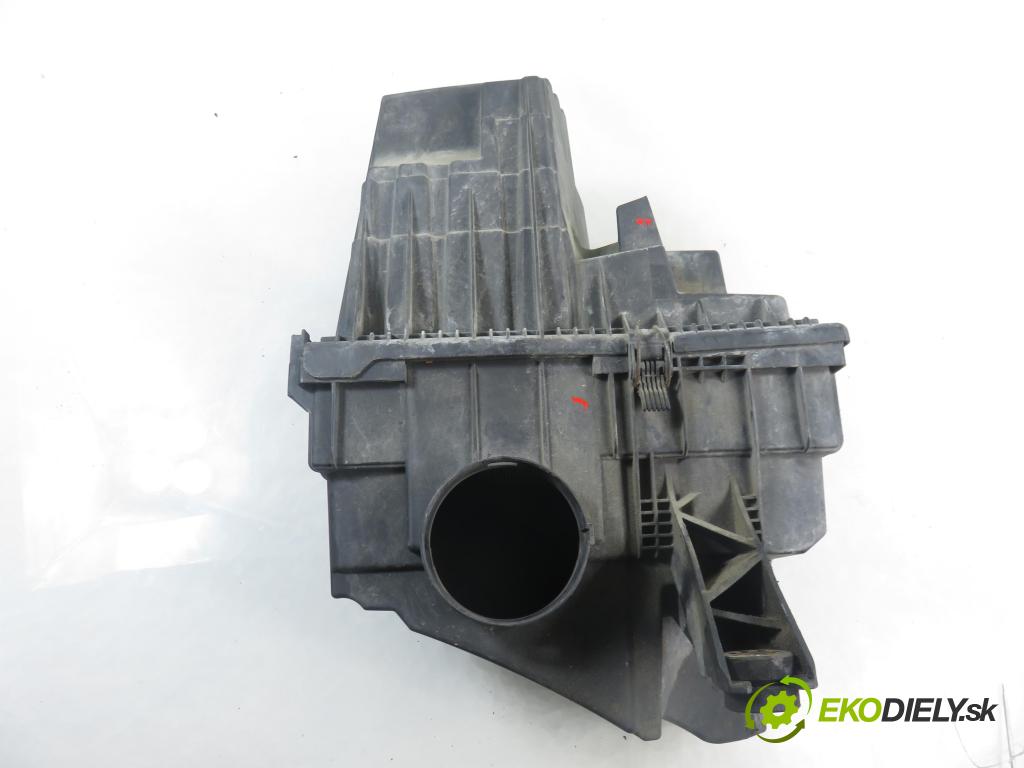 VW TRANSPORTER V Skrzynia (7HA, 7HH, 7EA, 7EH) FURGON 2005 77,00 1.9 TDI PD 105 - AXB 1896,00 Obal filtra vzduchu 7H0129601C (Obal vzduchového filtra)