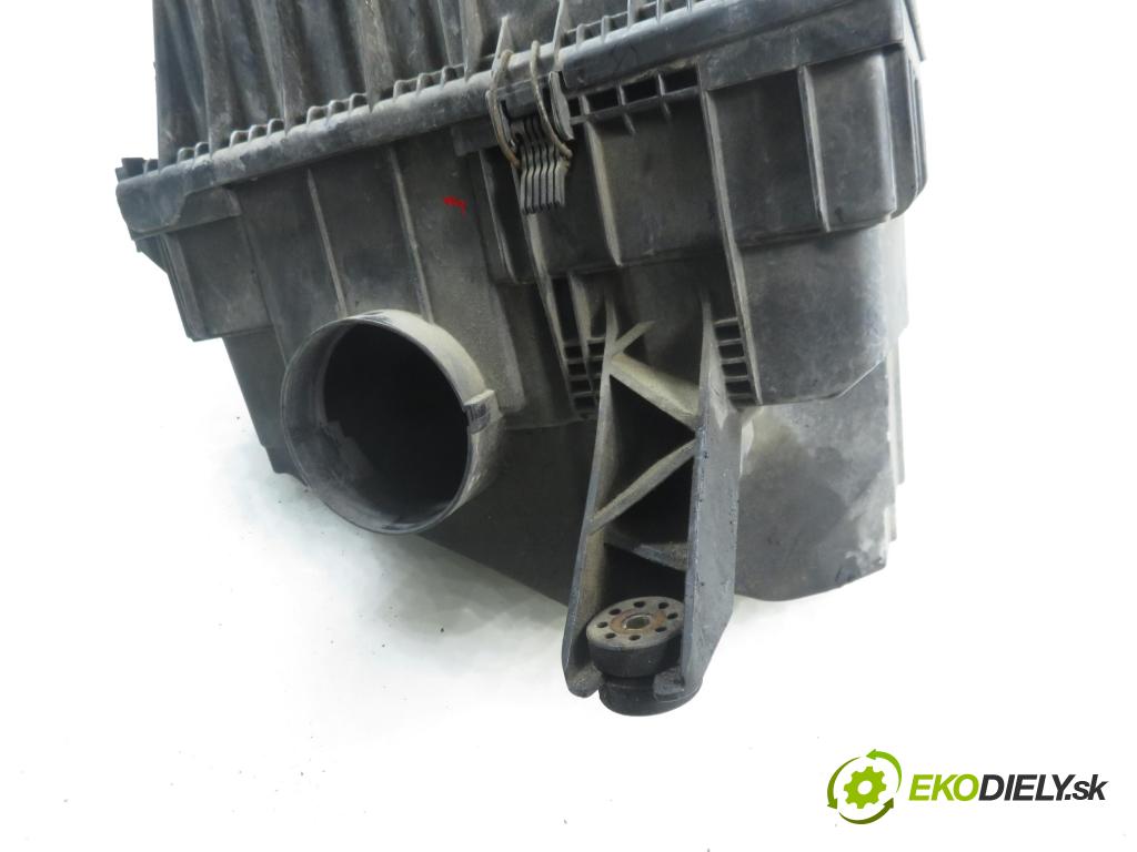 VW TRANSPORTER V Skrzynia (7HA, 7HH, 7EA, 7EH) FURGON 2005 77,00 1.9 TDI PD 105 - AXB 1896,00 Obal filtra vzduchu 7H0129601C (Obal vzduchového filtra)