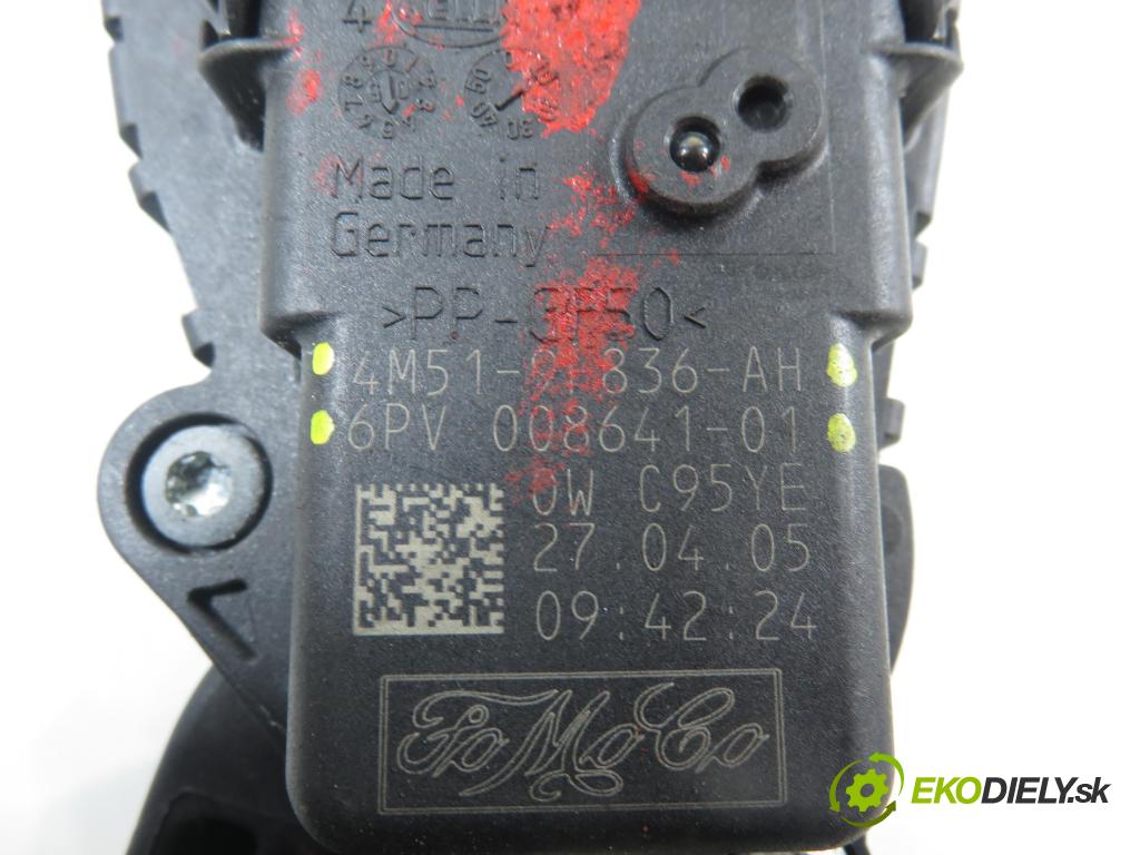 FORD FOCUS II (DA_, HCP) HB 2005 85,00 1.6 Ti - HXDA 1596,00 Potenciometer plynu 4M519F836AH ; 6PV00864101 (Potenciometer plynového pedálu)
