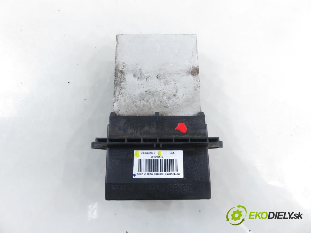 RENAULT MEGANE II Kombi (KM0/1_) KOMBI 2008 96,00 1.9 dCi 131 - F9Q 804 1870,00 rezistor / reostat kúrenia T1000948E ; T1000948EA